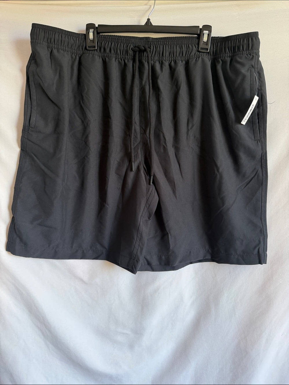 Amazon Essentials Men’s Black Athletic Drawcord Shorts